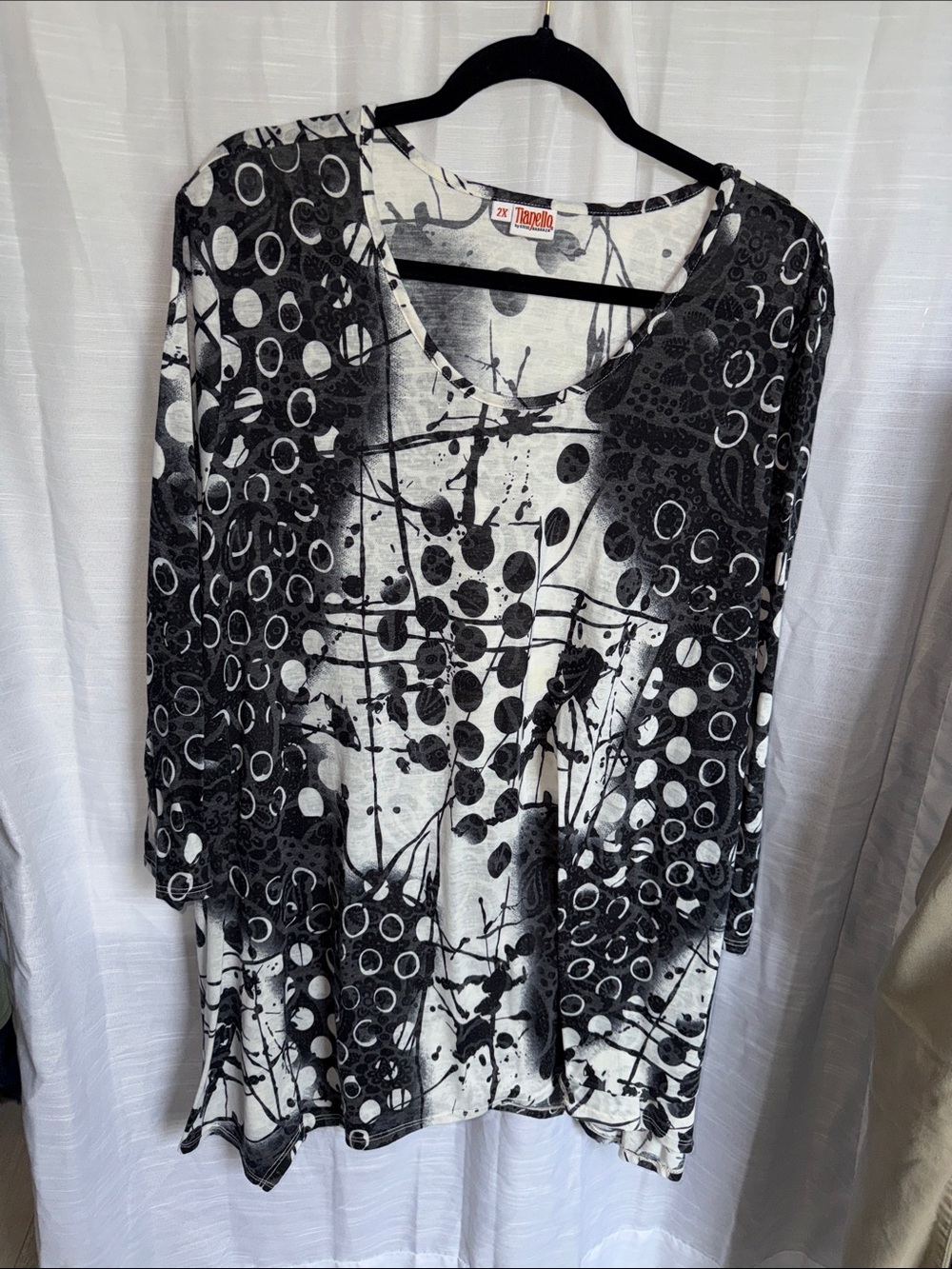 Tianello Black & White Abstract Circle Print Tunic
